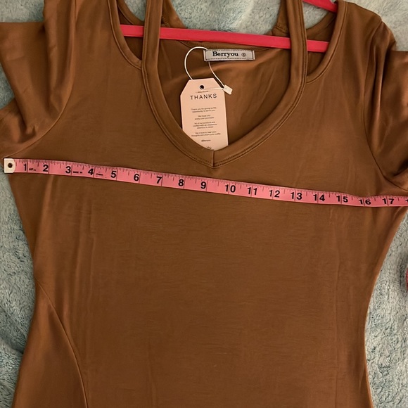 Berryou dress - Picture 6 of 7